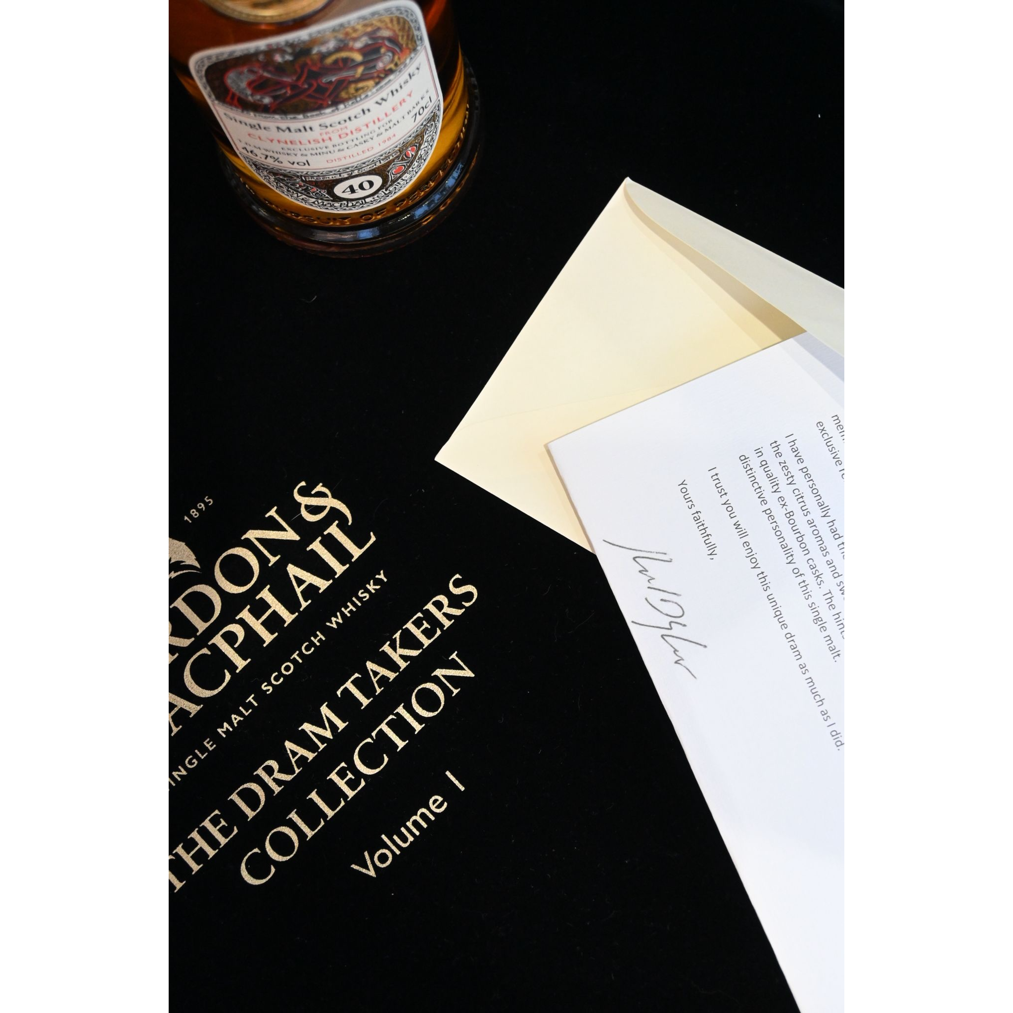 ［PRE ORDER］Clynelish ‘Book of Kells’ 1984/2025 40 Year Old Gordon&Macphail Bottle for The Drunken Master Whisky with Water of Life & Casky Whisky Bar, Malt Bar K S #4103